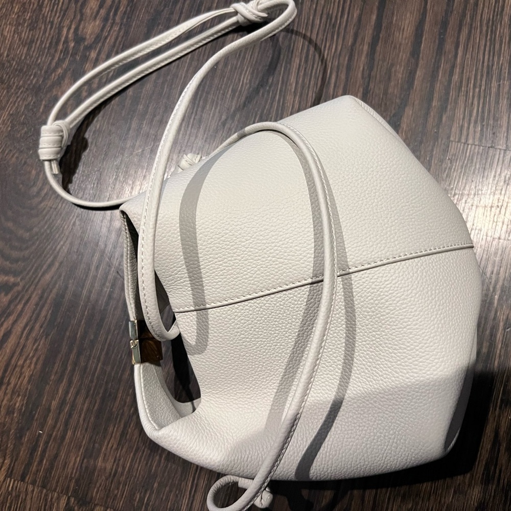 Beri Polene Bag Chalk